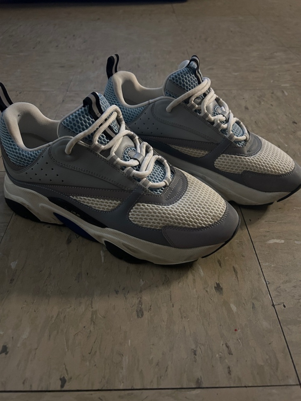 Dior Men's B22 Sneakers - Picture 3 of 9